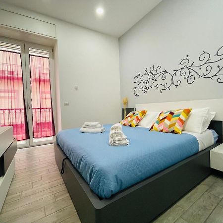 Appartement Casa Duomo à Naples Extérieur photo